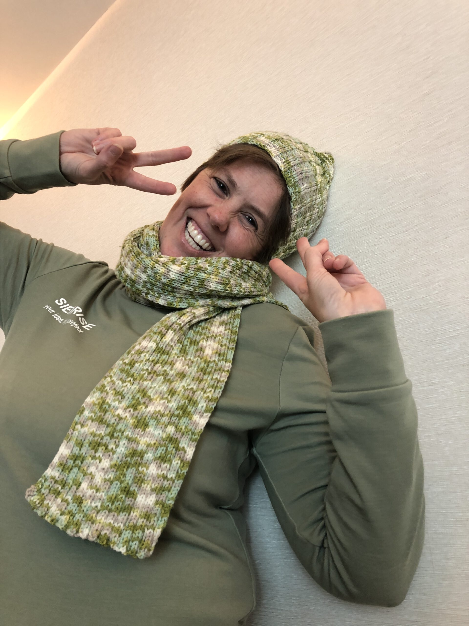 Knitted multicolored Scarf in merino - Image 7